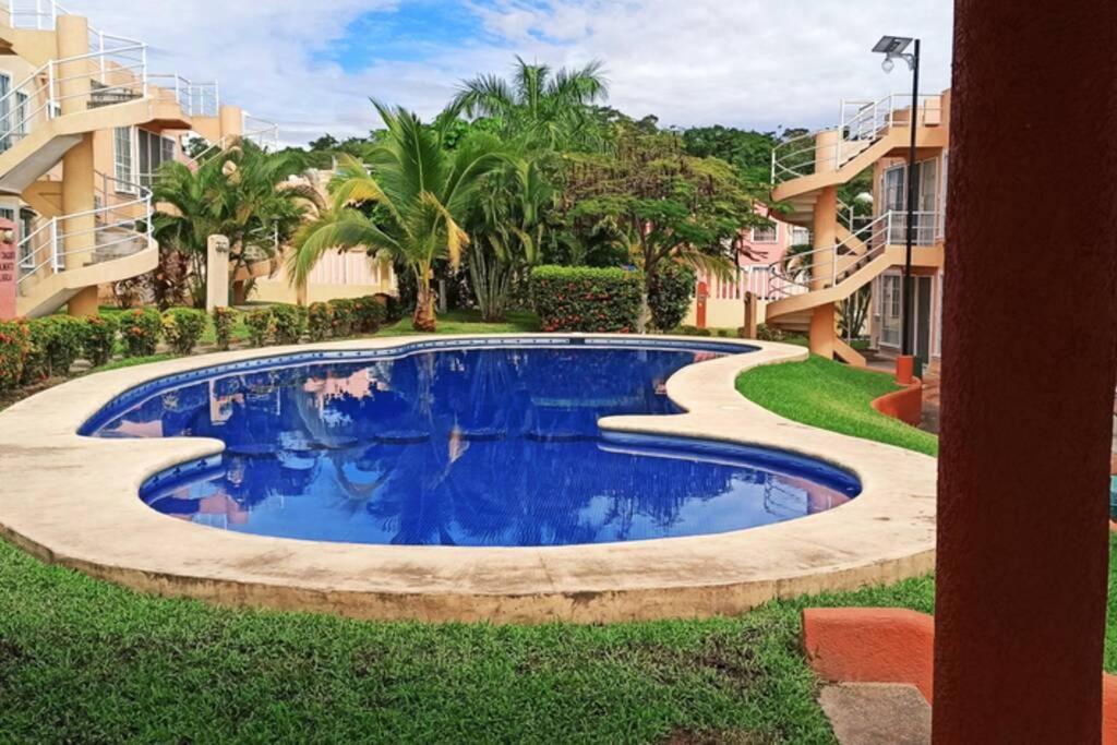 Ixtapa Al Mejor Precio, "Casa Las Conchas" Сиуатанехо Екстериор снимка