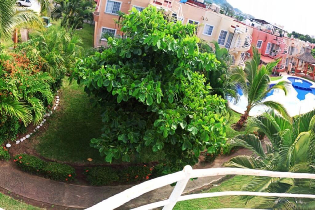 Ixtapa Al Mejor Precio, "Casa Las Conchas" Сиуатанехо Екстериор снимка